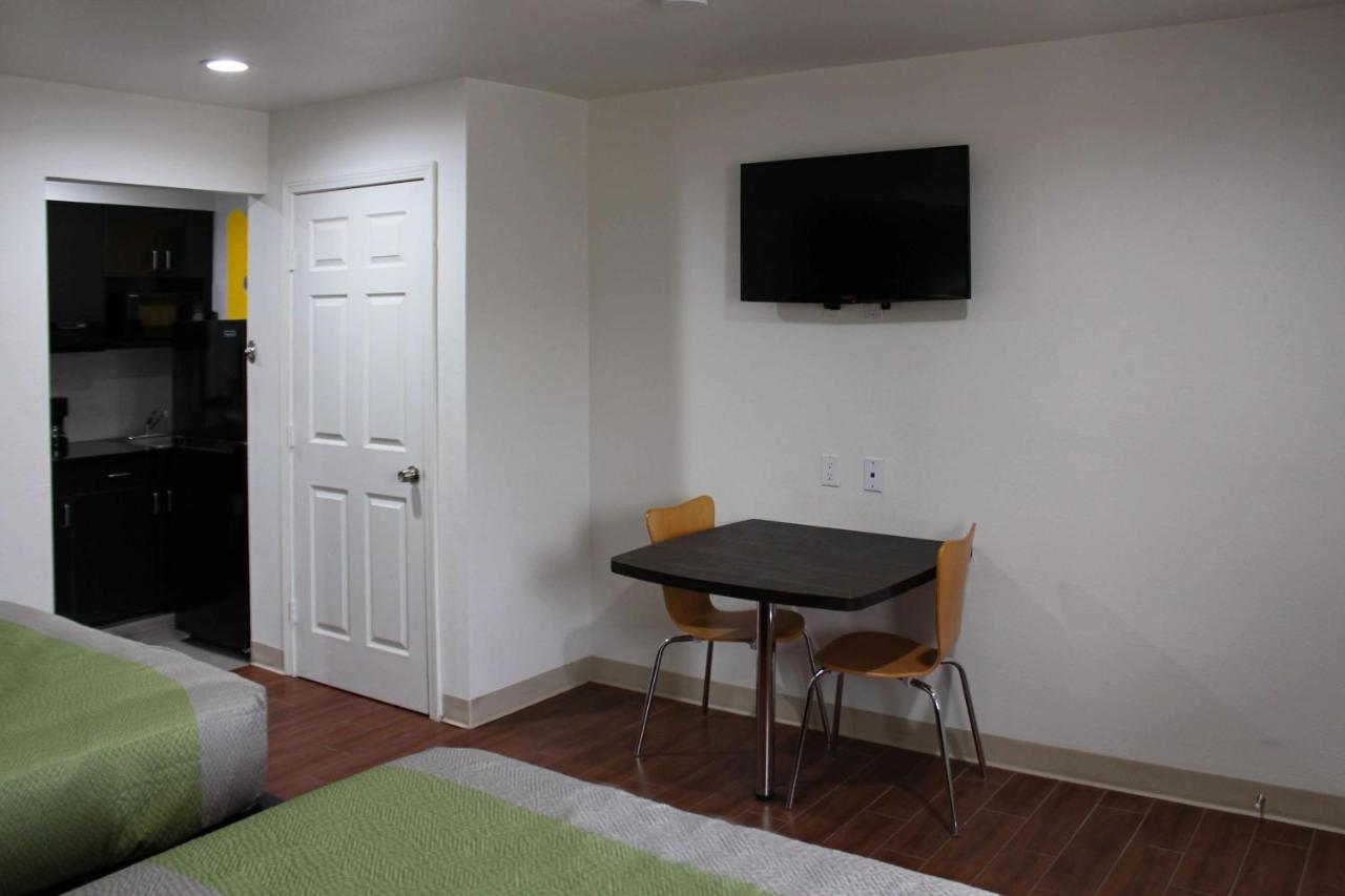 Studio 6-Houston, Tx - East Экстерьер фото