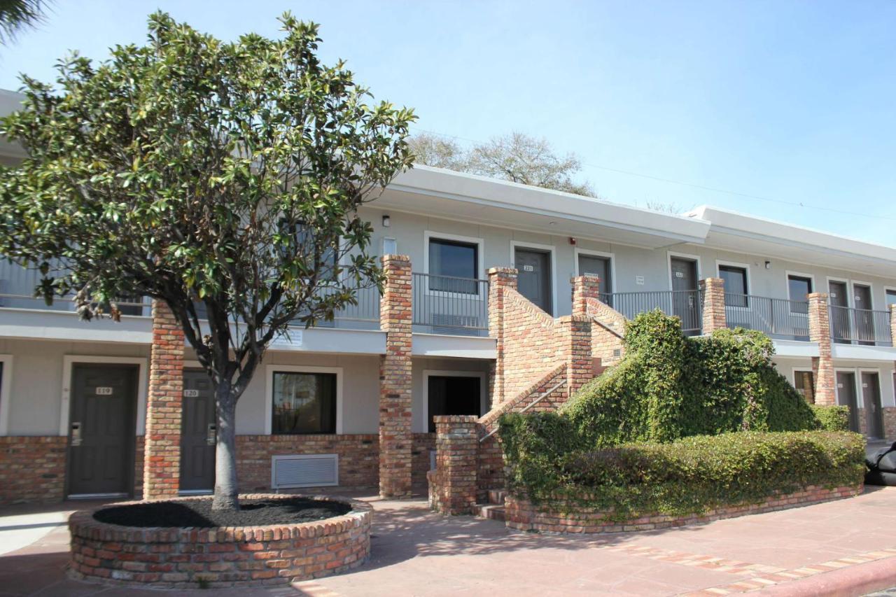 Studio 6-Houston, Tx - East Экстерьер фото